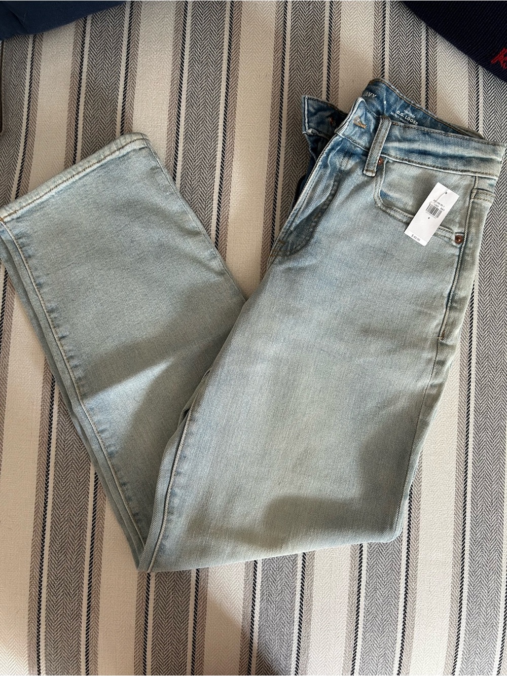 Old Navy Light Wash Women’s Jeans - high rise wide leg